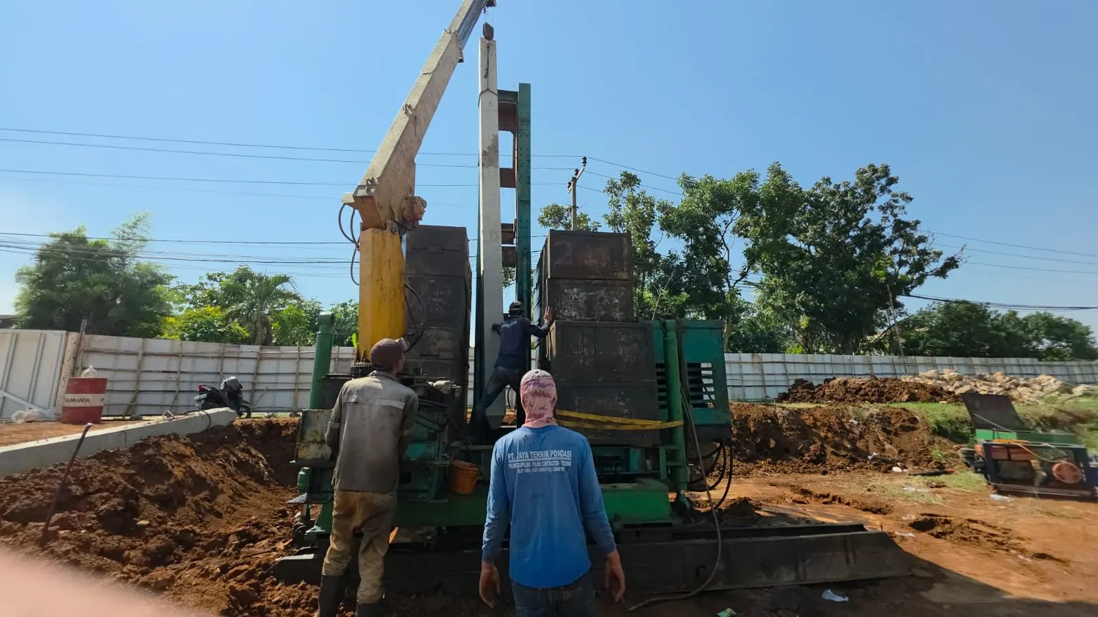 Pemancangan proyek Bogor